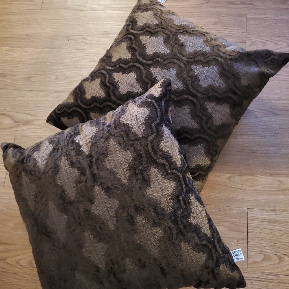 Pillows - Picture 2 of 4